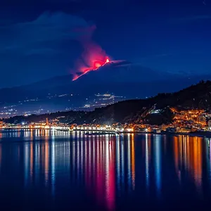 Sicilia Sul Mare , Giardini Naxos Italia